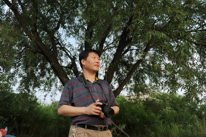 他好象在思