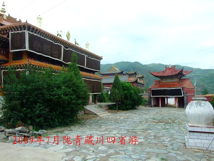 DSCF2754.jpg