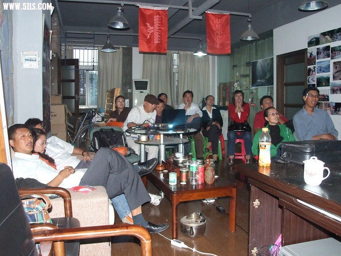 Ƭ 004.jpg