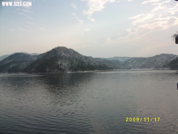 中华山水库雪