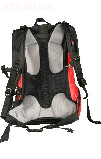 CR2202   Tour 28L 4.jpg
