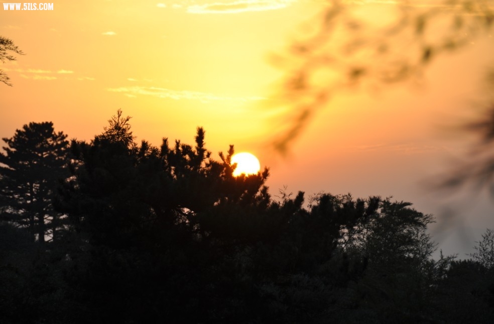 黄柏山的夕阳