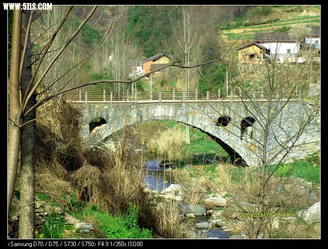 S7300109.JPG