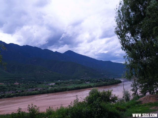 DSCF8751.JPG