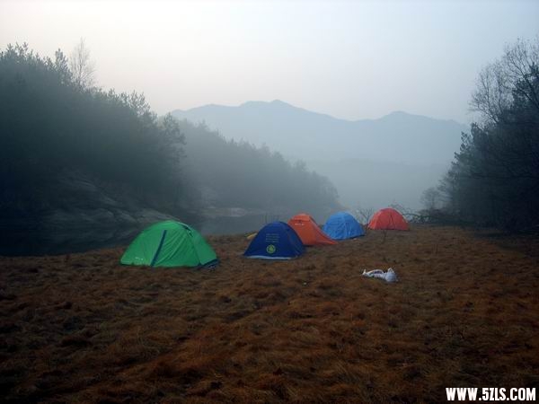 S8001705.JPG