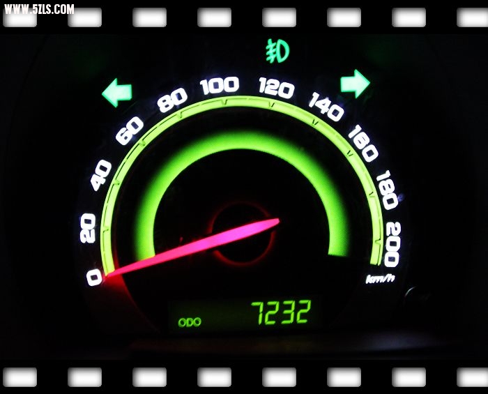 Ƭ1 038.jpg