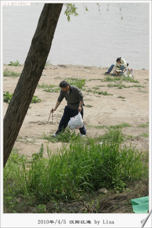 2010̲· 465_1.jpg