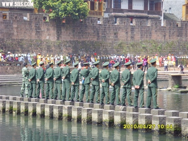 SNV31617_.jpg