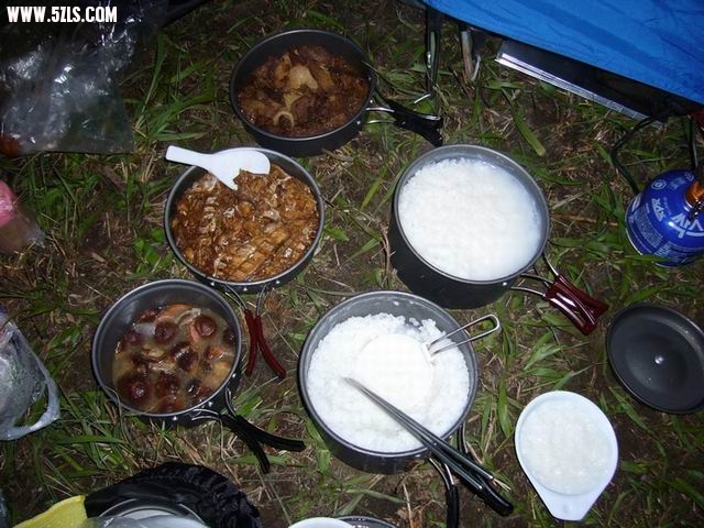 С Table_P1070615.jpg