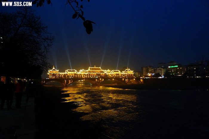 Ű05.JPG