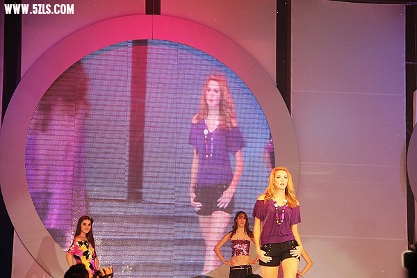 nEO_IMG_Ƭ 550.jpg