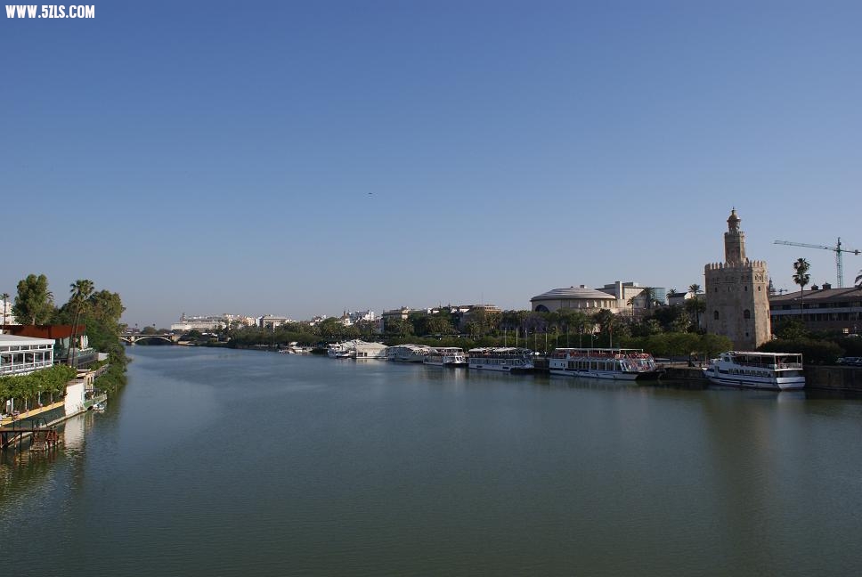 Sevilla哥伦布出发的河流
