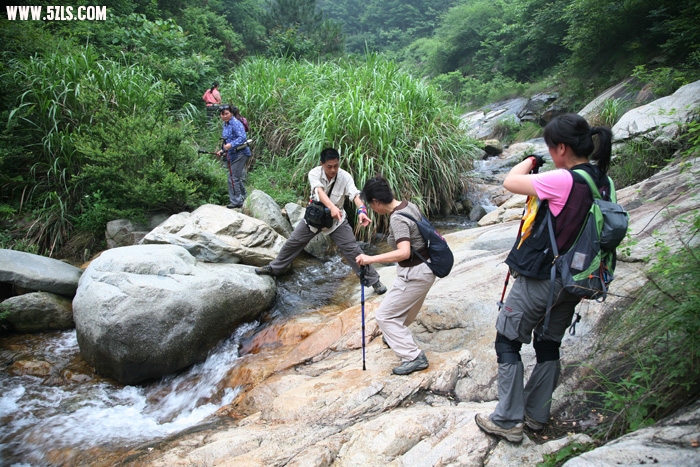 Ƭ 018.jpg