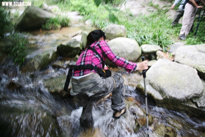 Ƭ 059.jpg