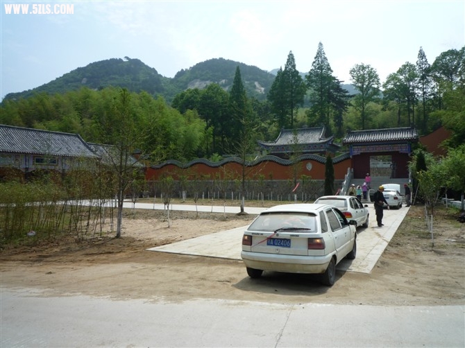 77.jpg