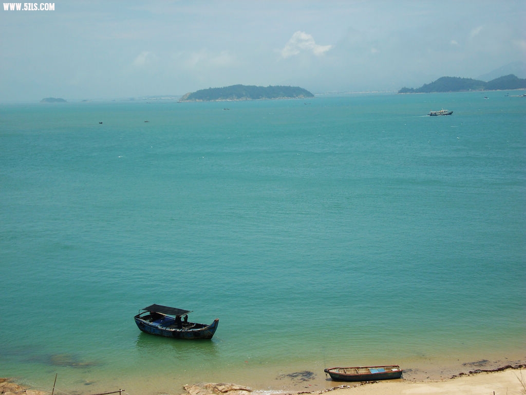海边小港
