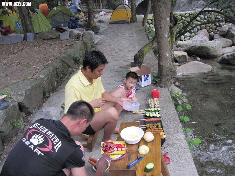 100706135628d5997fddcf657e.jpg
