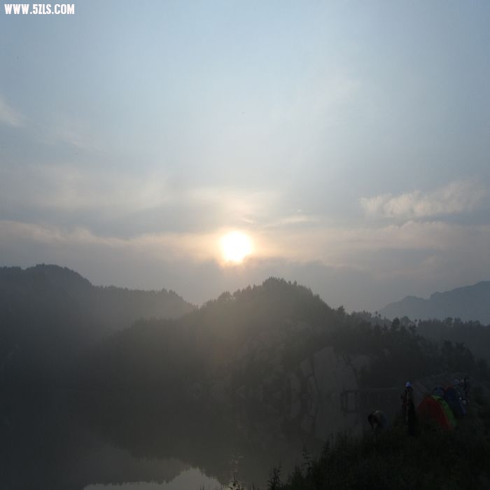 日出