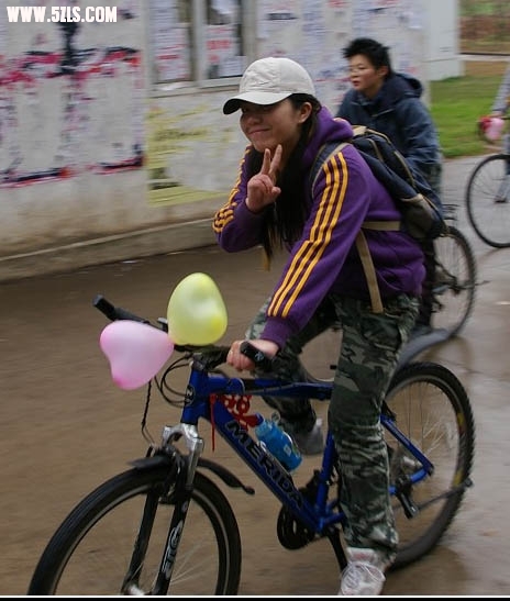 1008041535e42284e199d265f6.jpg
