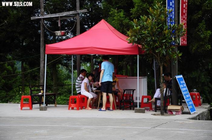 卖冰凉粉的小