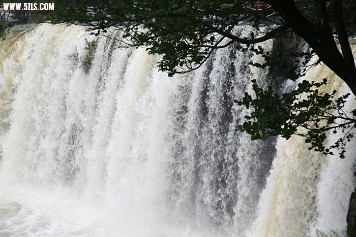 Ƭ 095.jpg