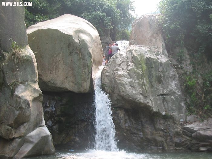 Ƭ 054.jpg