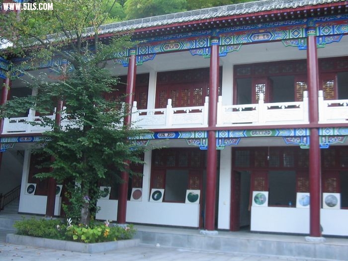 Ƭ 019.jpg