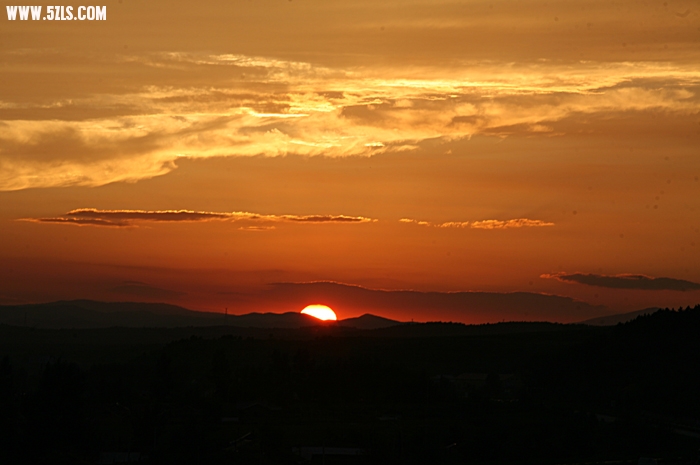Ƭ 1106.jpg