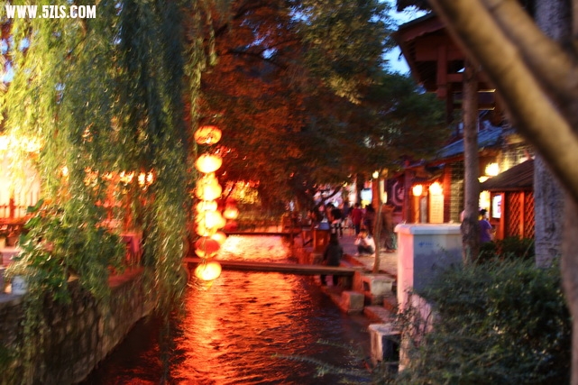 Ƭ 015_С.jpg