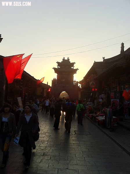 Ƭ 079.jpg
