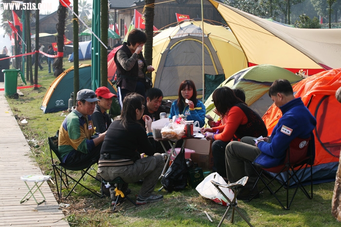 Ƭ 097.jpg