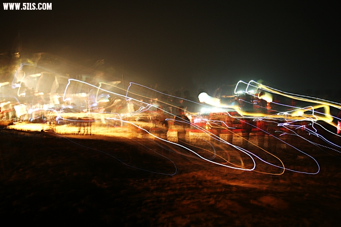 Ƭ 2199.jpg