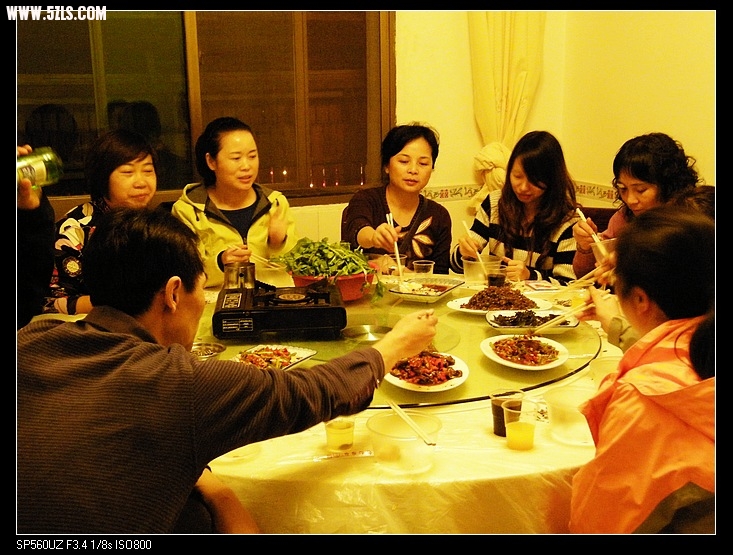nEO_IMG_PB120028.jpg