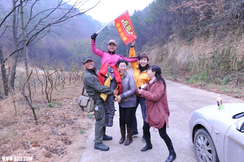 童心见到美女兴奋的就