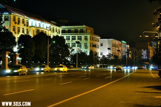 Ƭ 023.jpg
