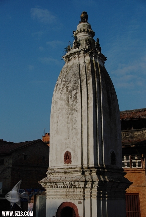 153.jpg