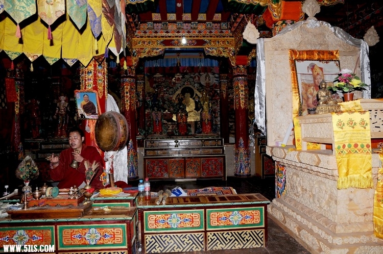 Ƭ 1280.jpg