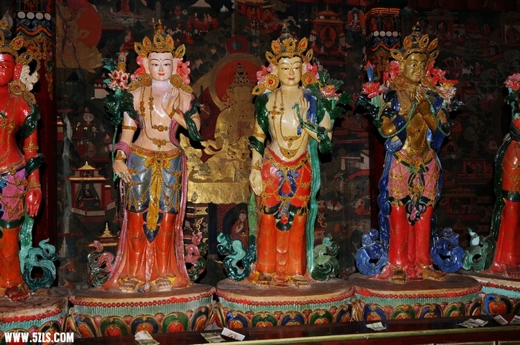 Ƭ 1287.jpg