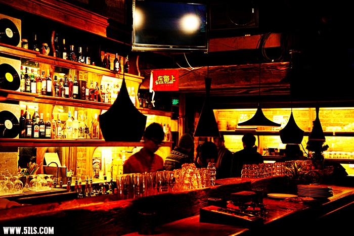 Ƭ 010.jpg