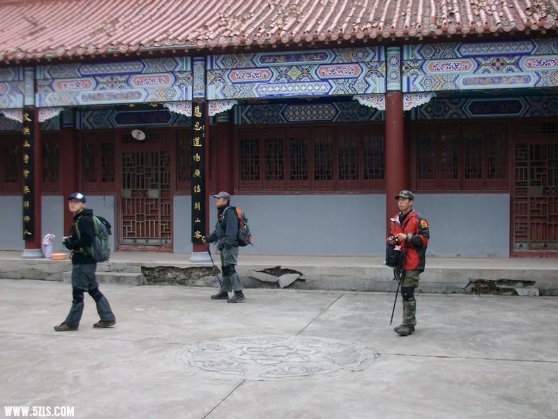 ALIM4905.jpg