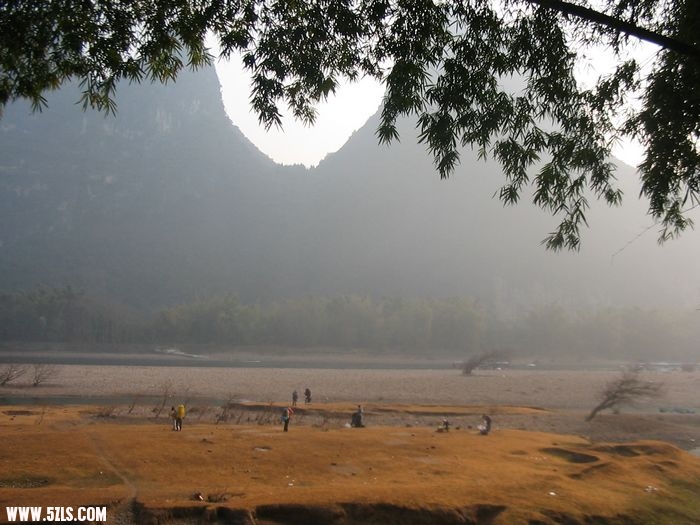 Ƭ 079.jpg
