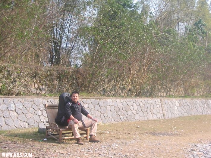 Ƭ 095.jpg