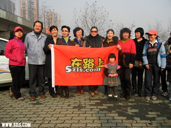Ƭ 028a.jpg
