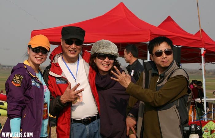 Ƭ 1126.jpg