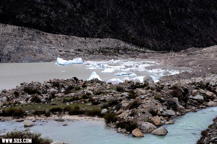 Ƭ 083.jpg