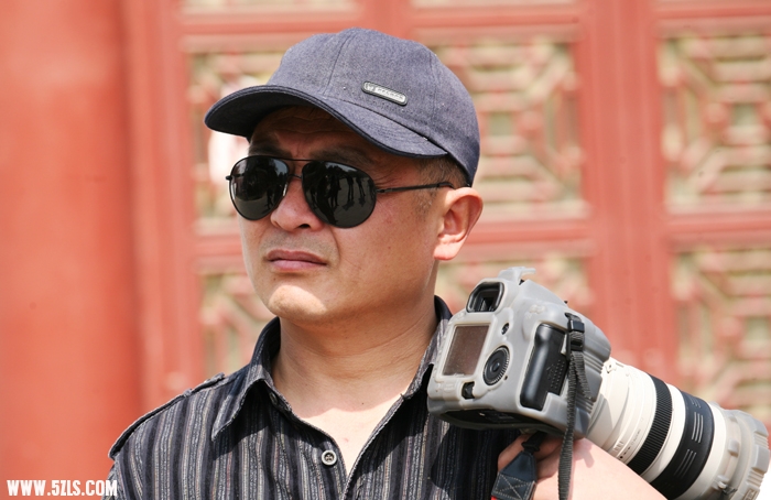Ƭ 049.jpg