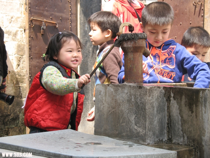 Ƭ 078.jpg