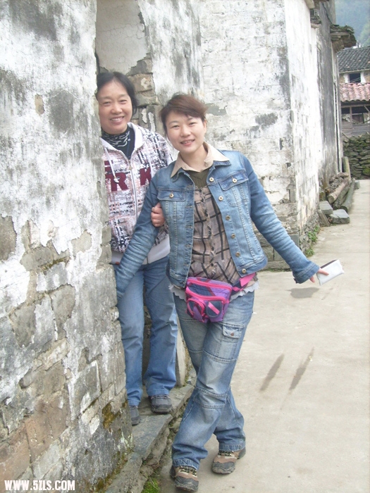 S7301896a.jpg
