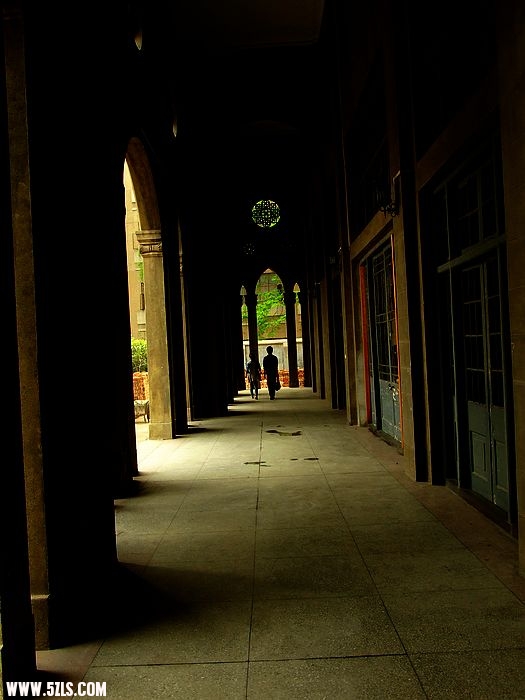Ƭ 042.jpg