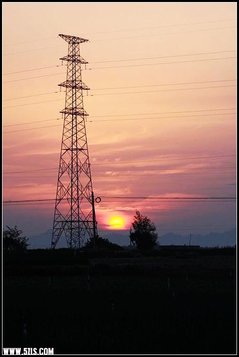 605_1273741929AFXw.jpg